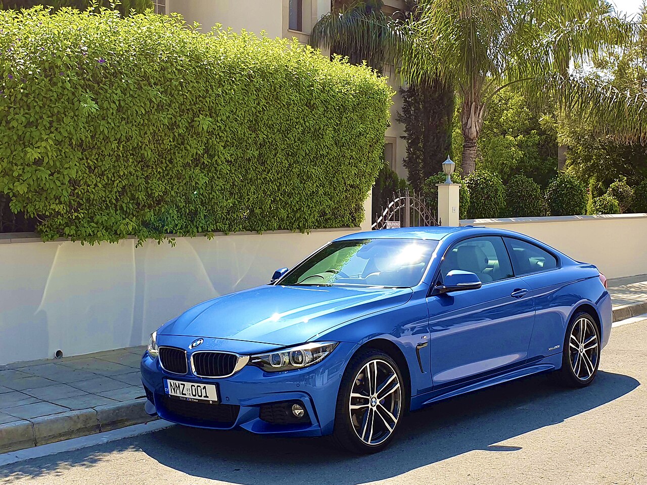 BMW vraća V8 u seriju 7: M760 xDrive stiže i europskim kupcima