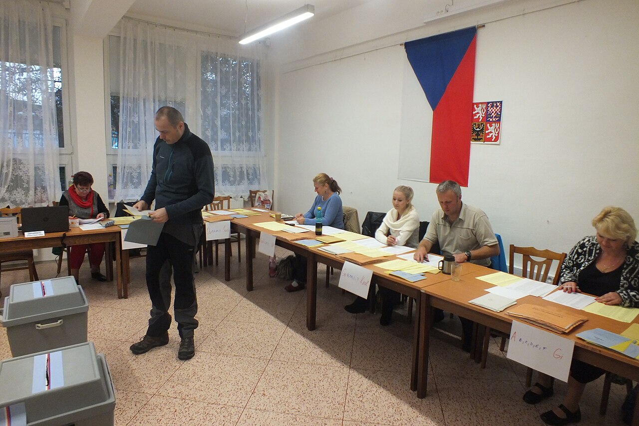 Češki Senat ostao brana: oporba iznenadila i zadržala većinu